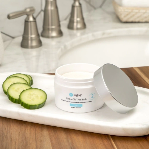 Hydro-Glo™ Peel- mieszanina kwasów w padach 30 sz.